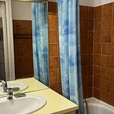 4 Pers. A Canet-plage Avec Parking, Proche Et Commerces - Fr-1-696-116 Кане