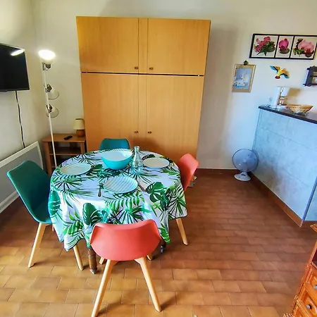 4 Pers. A Canet-plage Avec Parking, Proche Et Commerces - Fr-1-696-116 شقة
